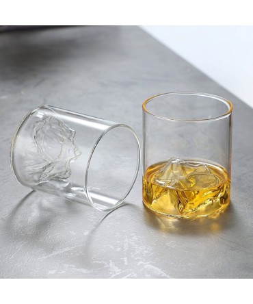 Verre à eau avec les Alpes suisses - Swiss alps en relief
