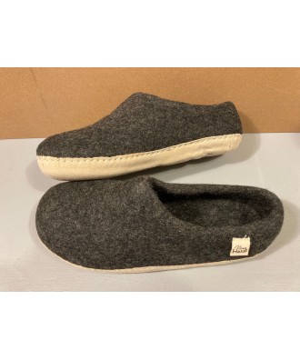 Chausson - Pantoufle d'intérieur en feutrine 100% laine naturelle, semelle en cuir antiglisse, gris anthracite