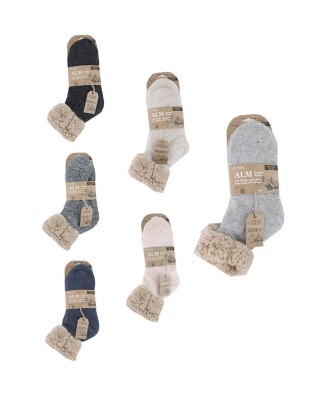 Chausson d'intérieur uni gris clair ou anthracite, doublé de faux mouton, semelle antidérapante