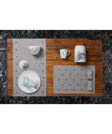Chemin de table en coton, motif bouquetins sur fond gris