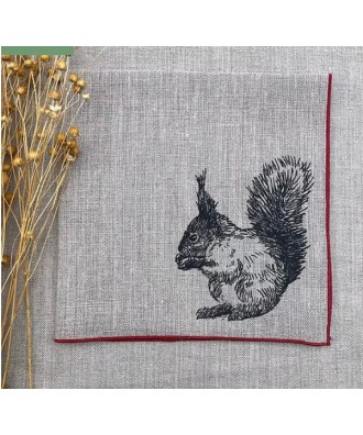 Serviette - Petit linge en lin motif écureuil swiss made